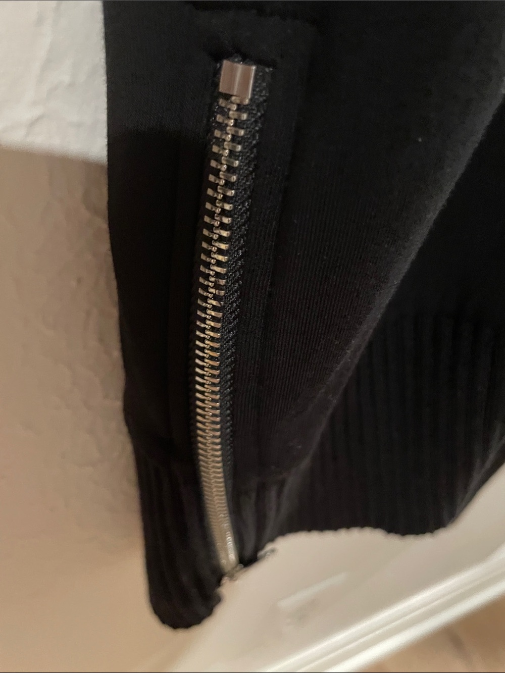 VARLEY Barker High Neck Black DoubleSoft Sweatshirt Size Large, NWT - Picture 7 of 11